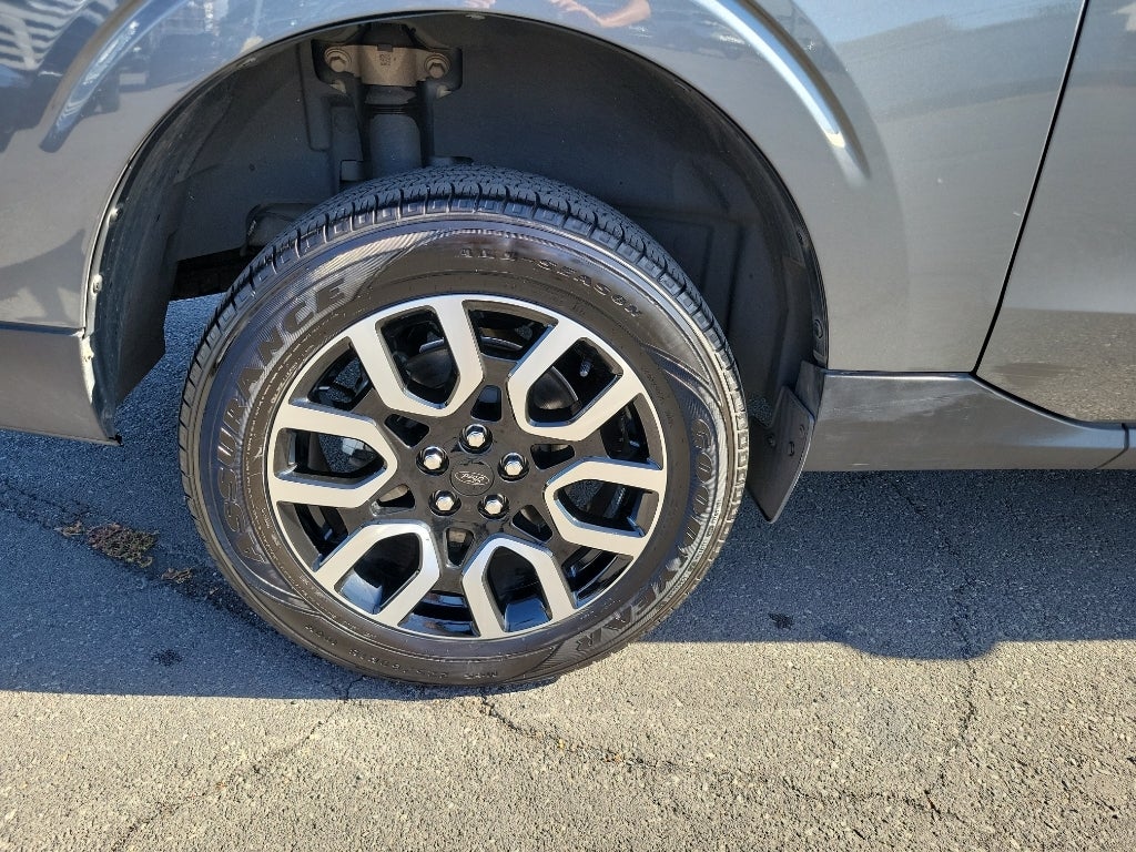 2022 Ford Maverick Base