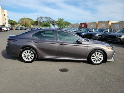 2022 Toyota Camry LE