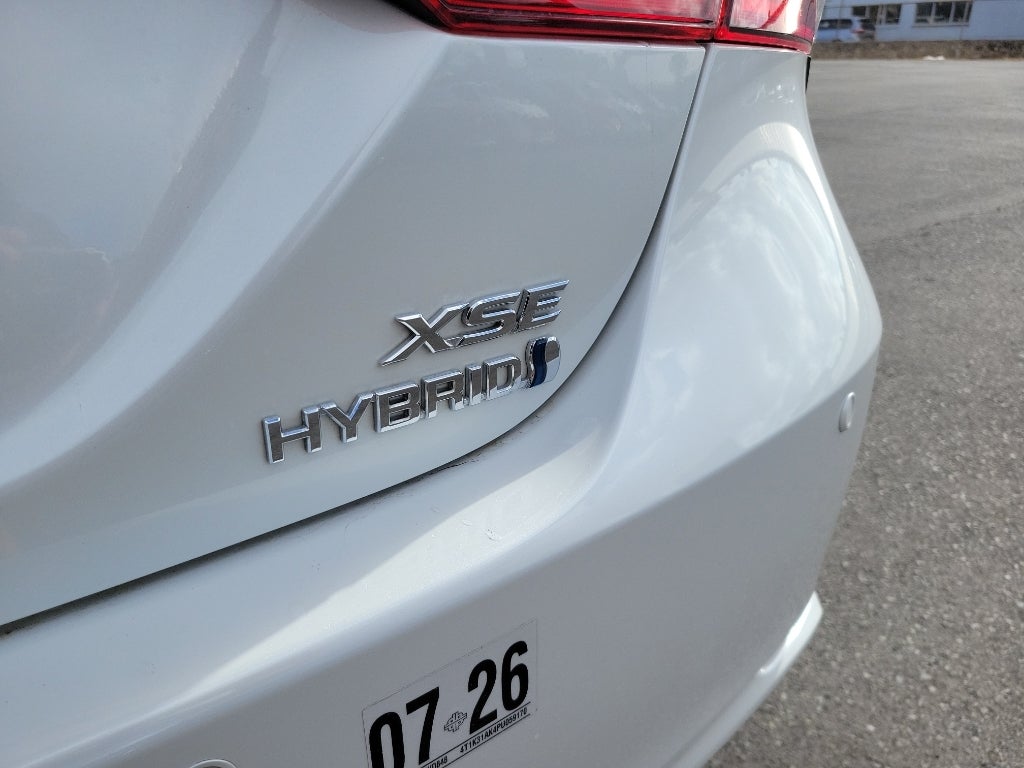 2023 Toyota Camry Hybrid Hybrid XSE