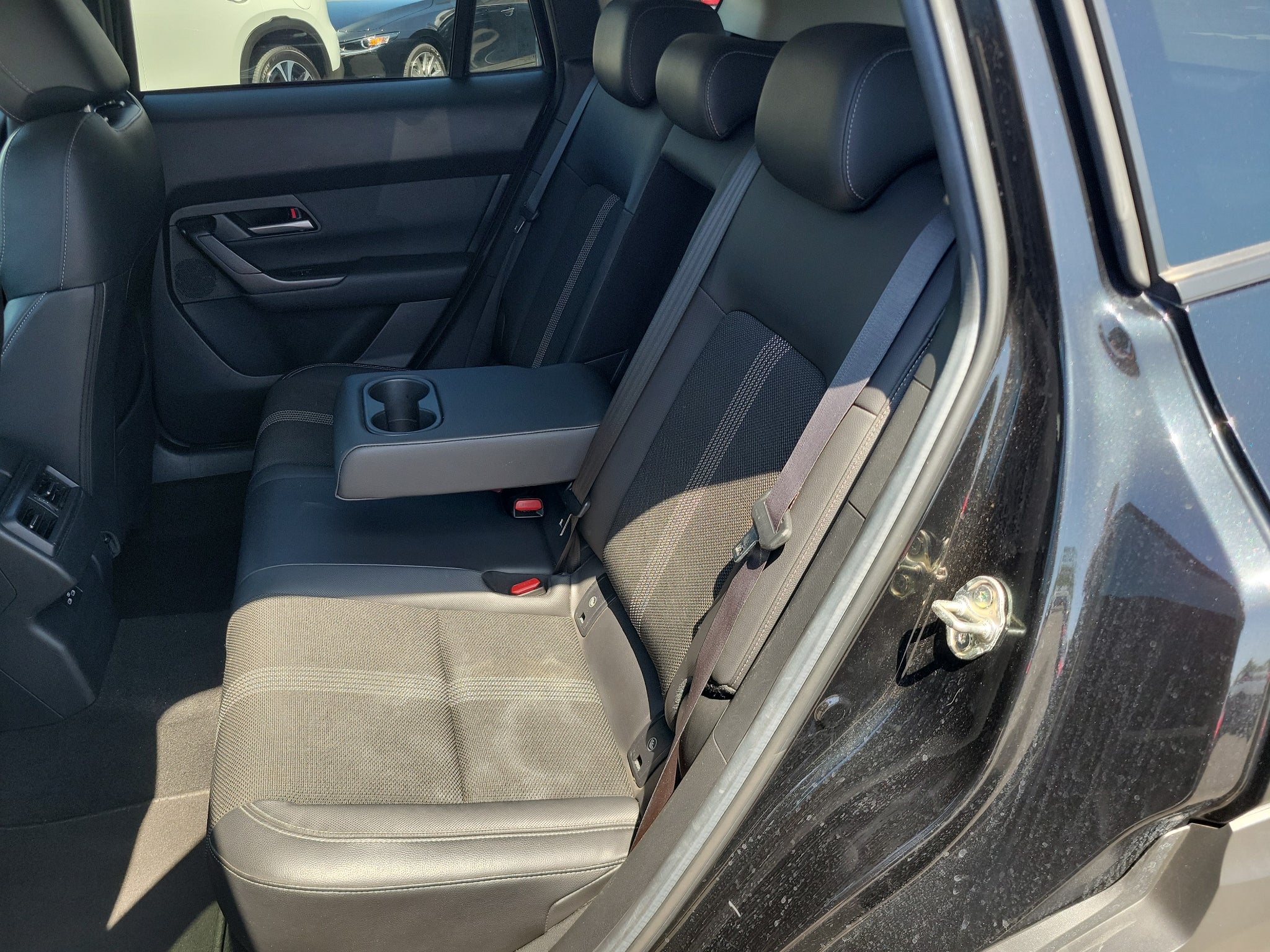 2025 Mazda Mazda CX-50 2.5 S Preferred Package