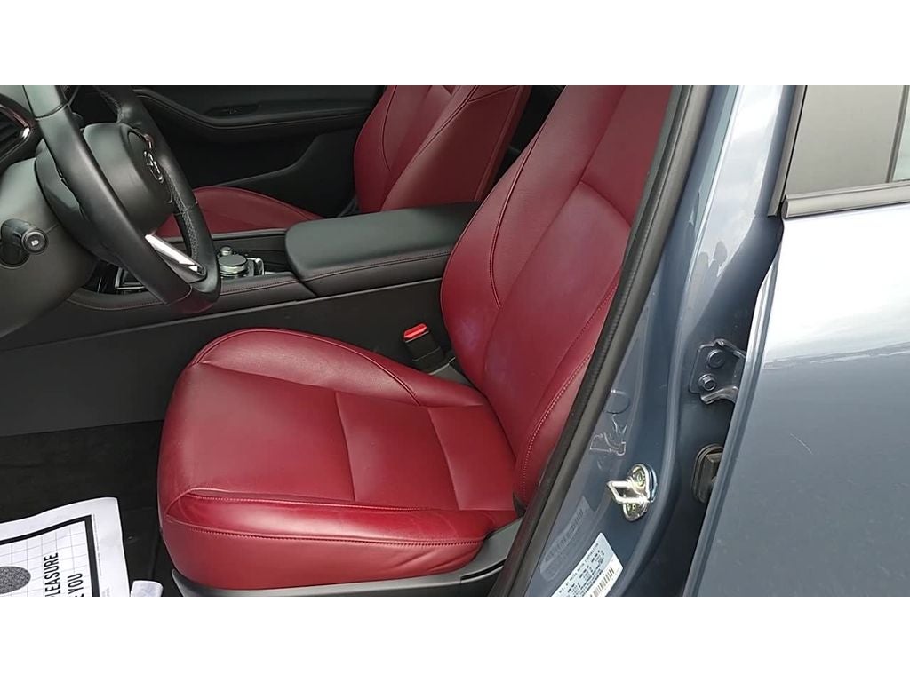 2025 Mazda Mazda3 Carbon Edition