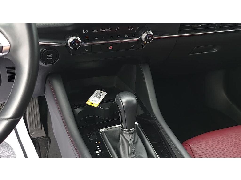 2025 Mazda Mazda3 Carbon Edition