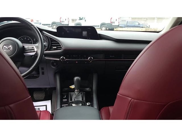 2025 Mazda Mazda3 Carbon Edition