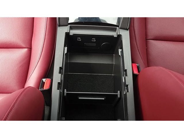 2025 Mazda Mazda3 Carbon Edition