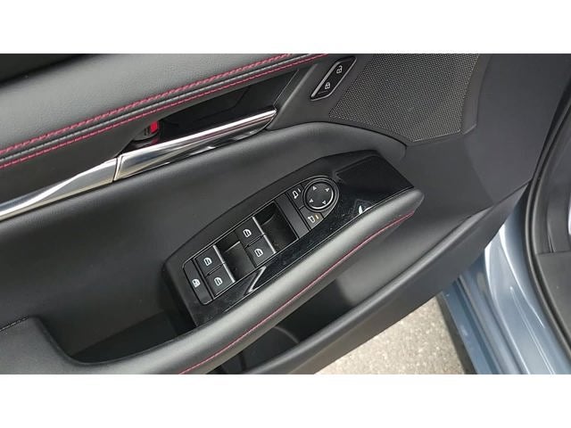 2025 Mazda Mazda3 Carbon Edition