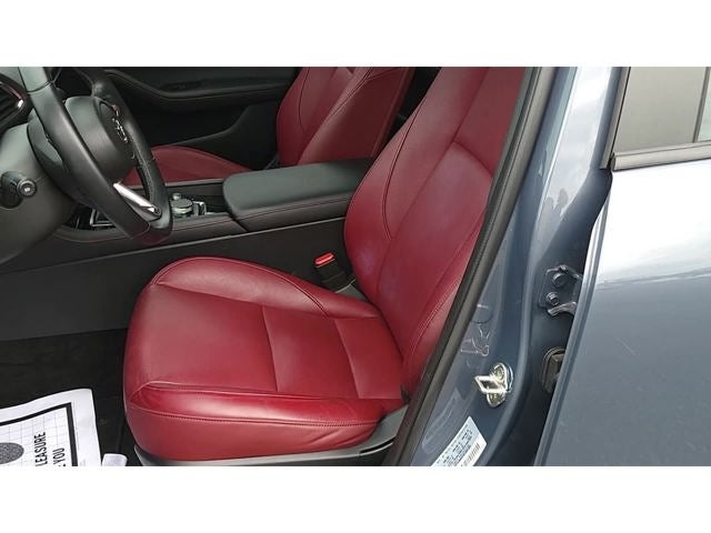 2025 Mazda Mazda3 Carbon Edition