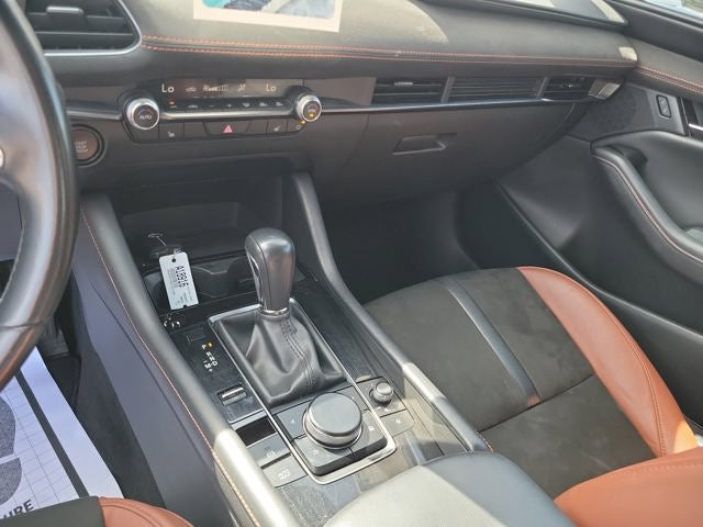 2024 Mazda Mazda3 2.5 Carbon Turbo