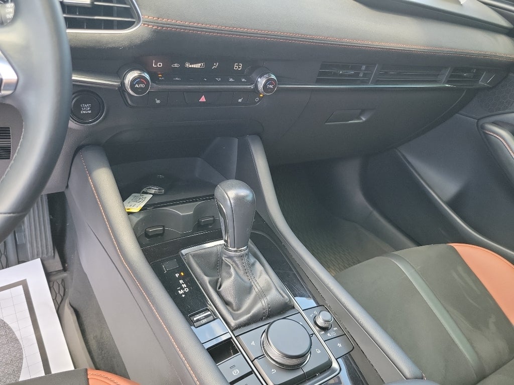 2024 Mazda Mazda3 2.5 Carbon Turbo
