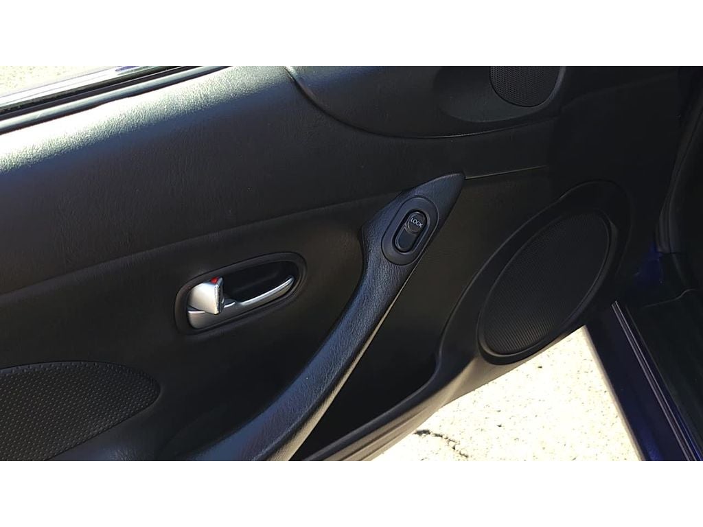 2004 Mazda Mazda MX-5 Miata Cloth