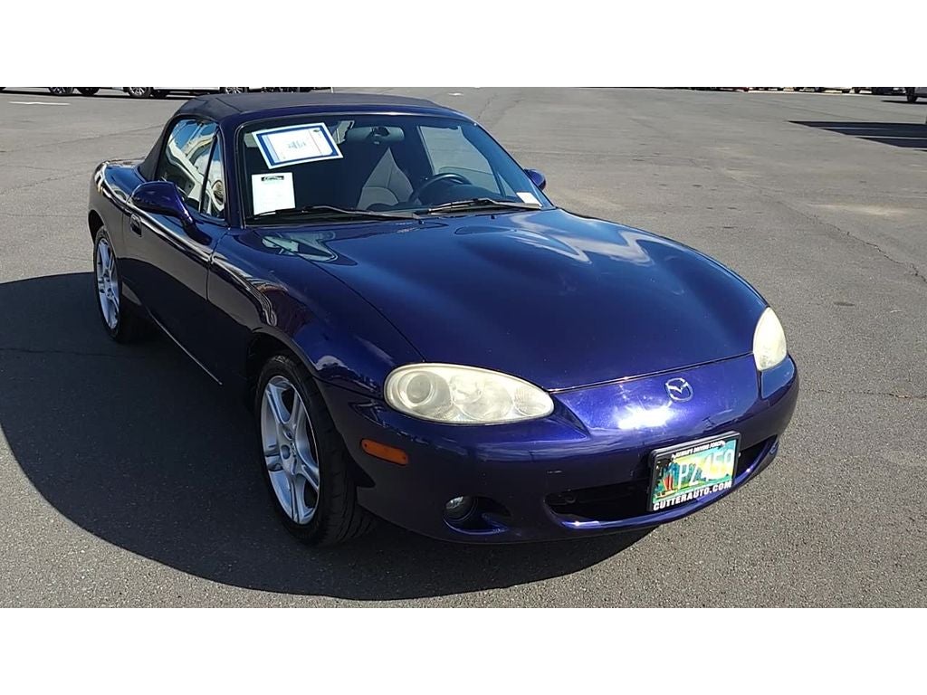 2004 Mazda Mazda MX-5 Miata Cloth