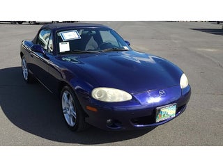 2004 Mazda Mazda MX-5 Miata Cloth
