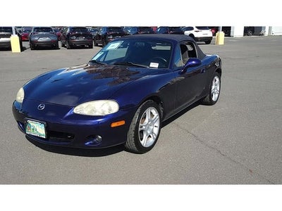 2004 Mazda Mazda MX-5 Miata Cloth