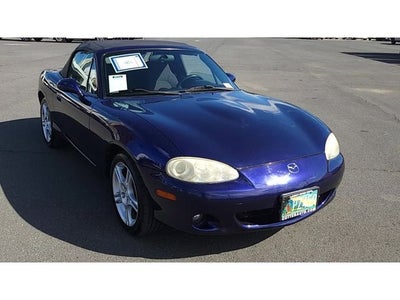 2004 Mazda Mazda MX-5 Miata Cloth