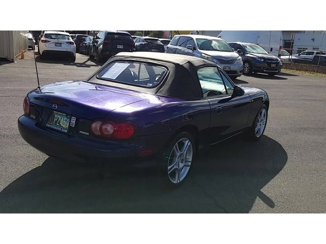 2004 Mazda Mazda MX-5 Miata Cloth