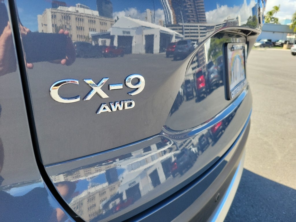 2023 Mazda Mazda CX-9 Carbon Edition