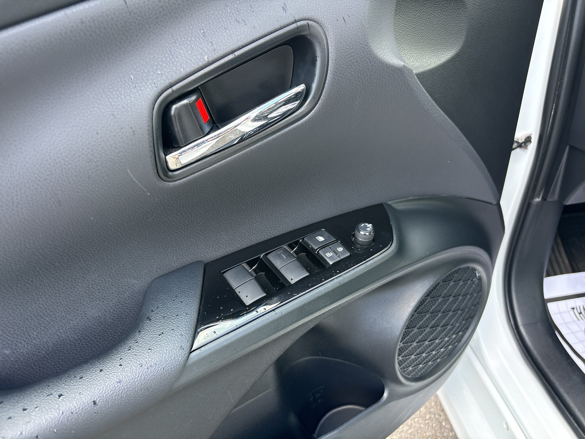 2021 Toyota Prius XLE