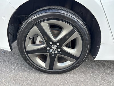 2021 Toyota Prius XLE