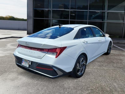2024 Hyundai Elantra Limited